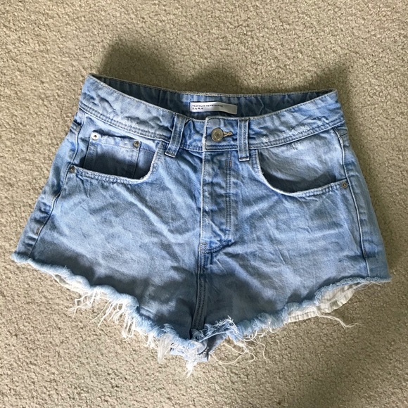 distressed hem shorts